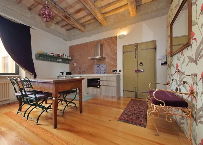 Lovely Trastevere Loft Apartamento